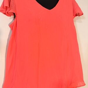 V-Neck Short Sleeve Blouse in Coral